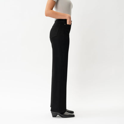 Relaxed ComfortDenim™ Jeans