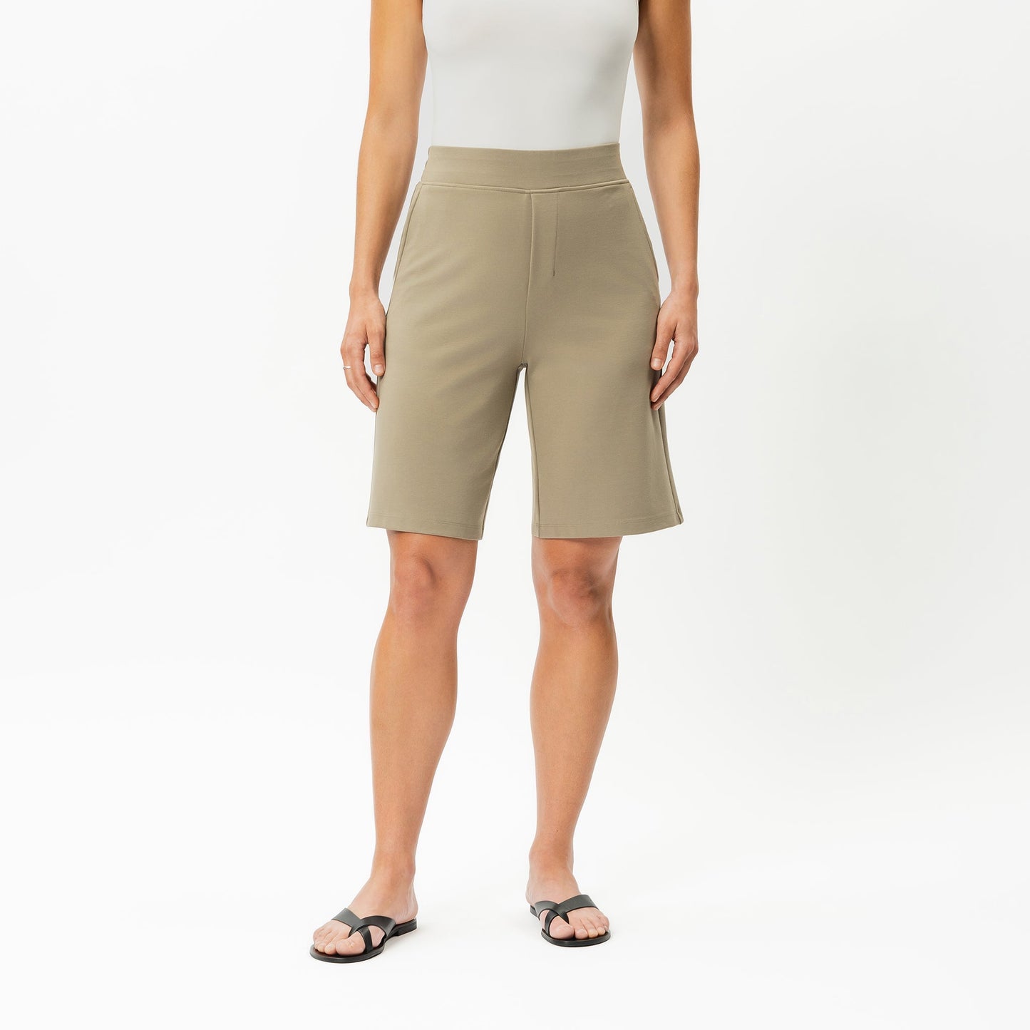 Light Ponte Shorts