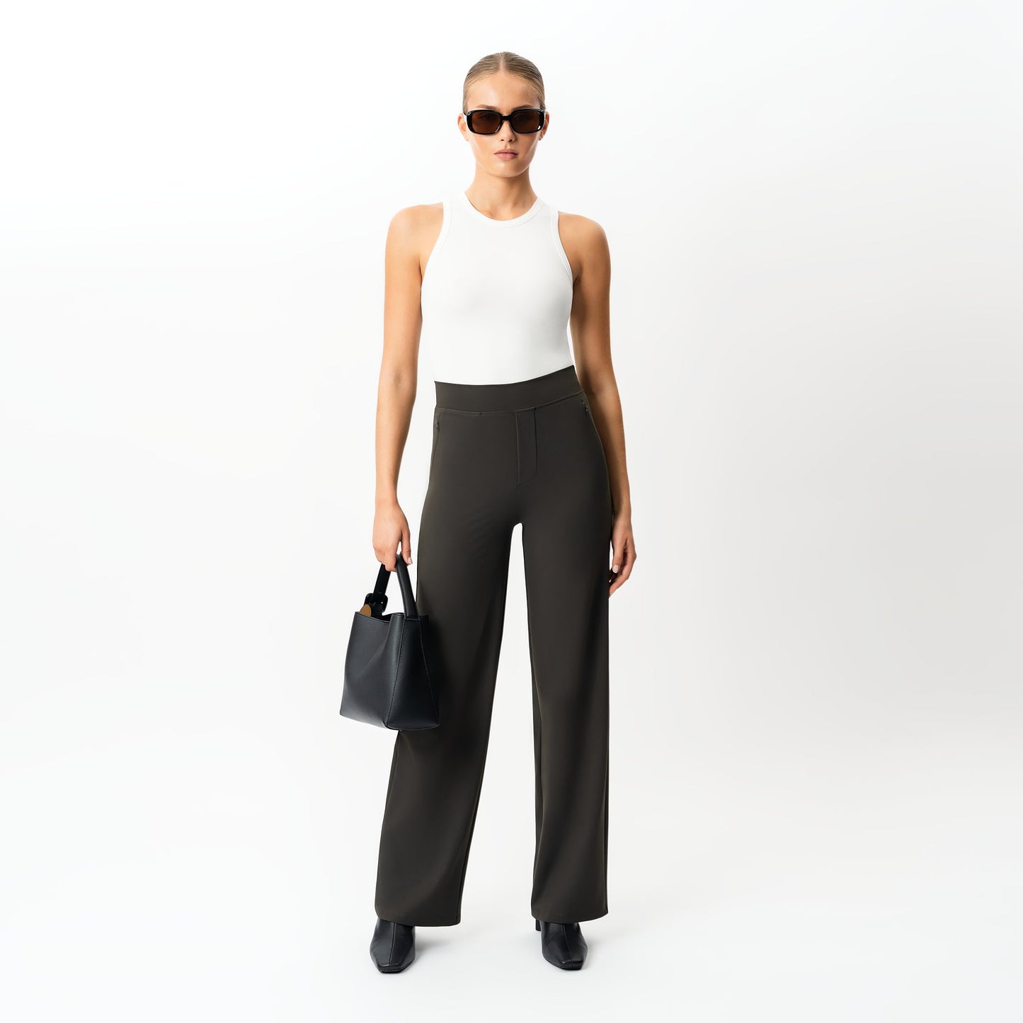 Asana Relaxed Straight Pant