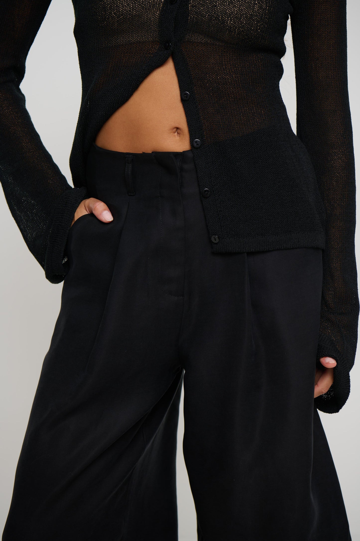 Alex Short Black