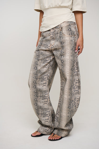 Horseshoe Jean Python