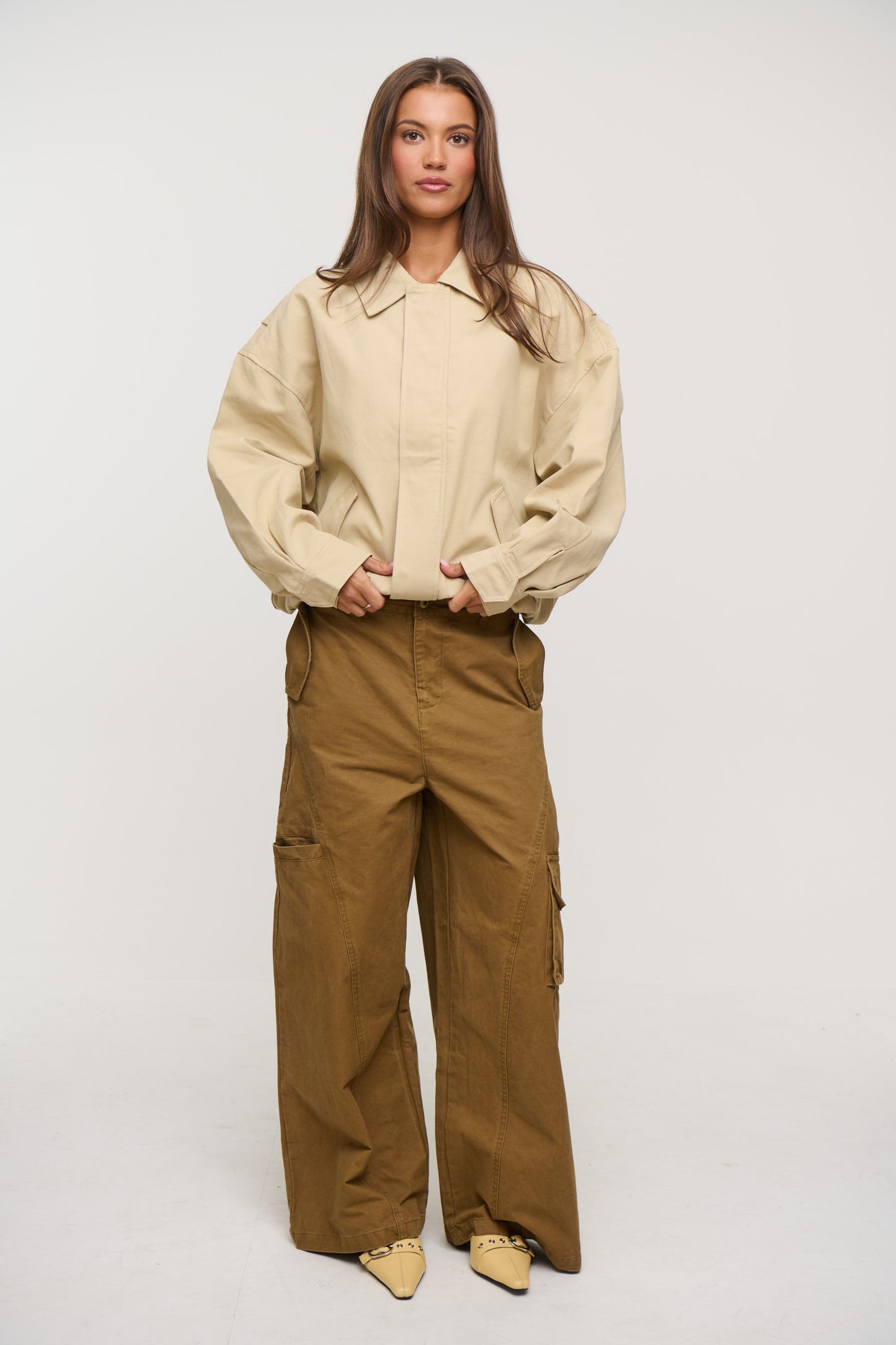 Kenny Bomber Sand