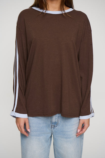 Hollis Long Sleeve Chocolate