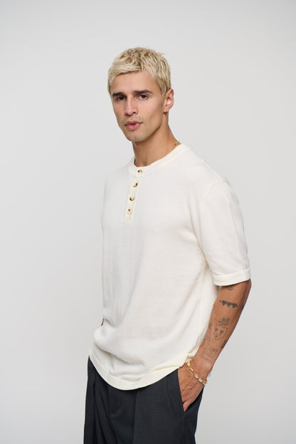 Jackson Fitted Short Sleeve Henley Ivory
