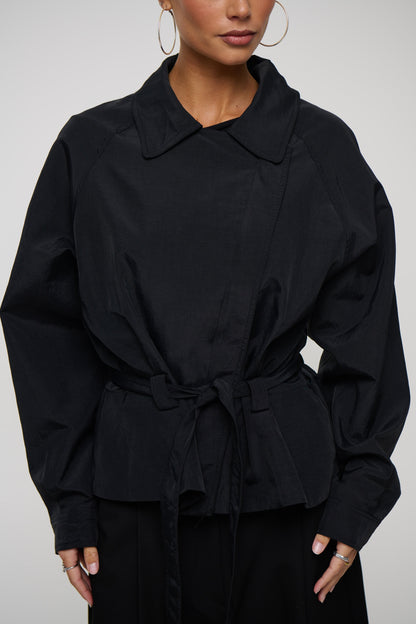 Gigi Cropped Trench Black