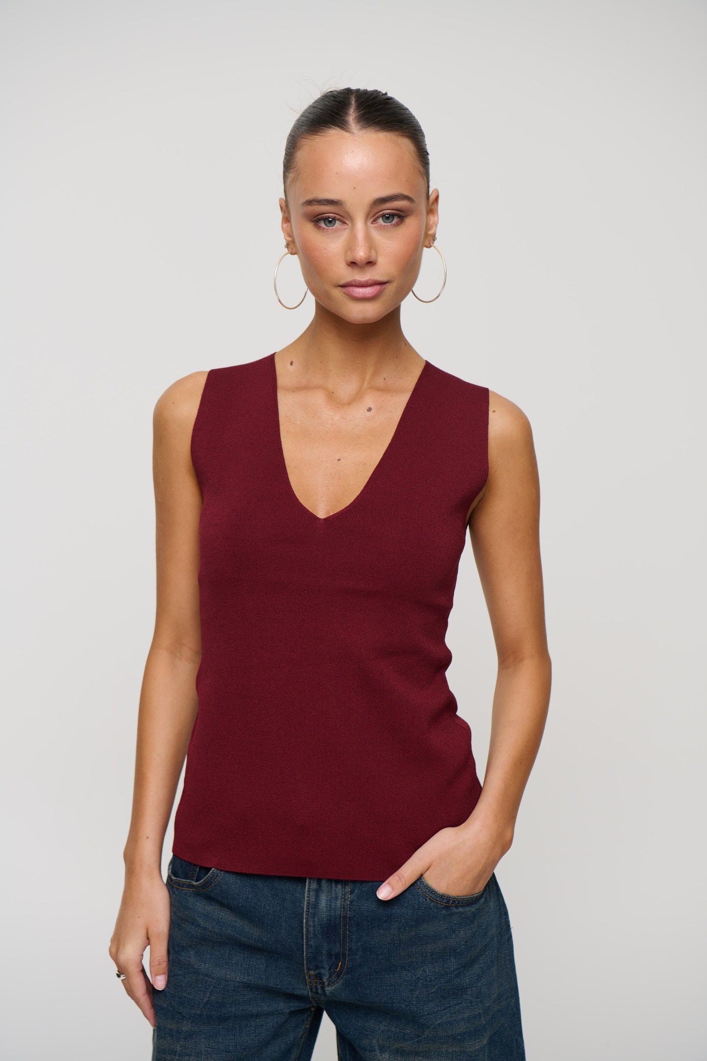 Isla V Neck Tank Wine