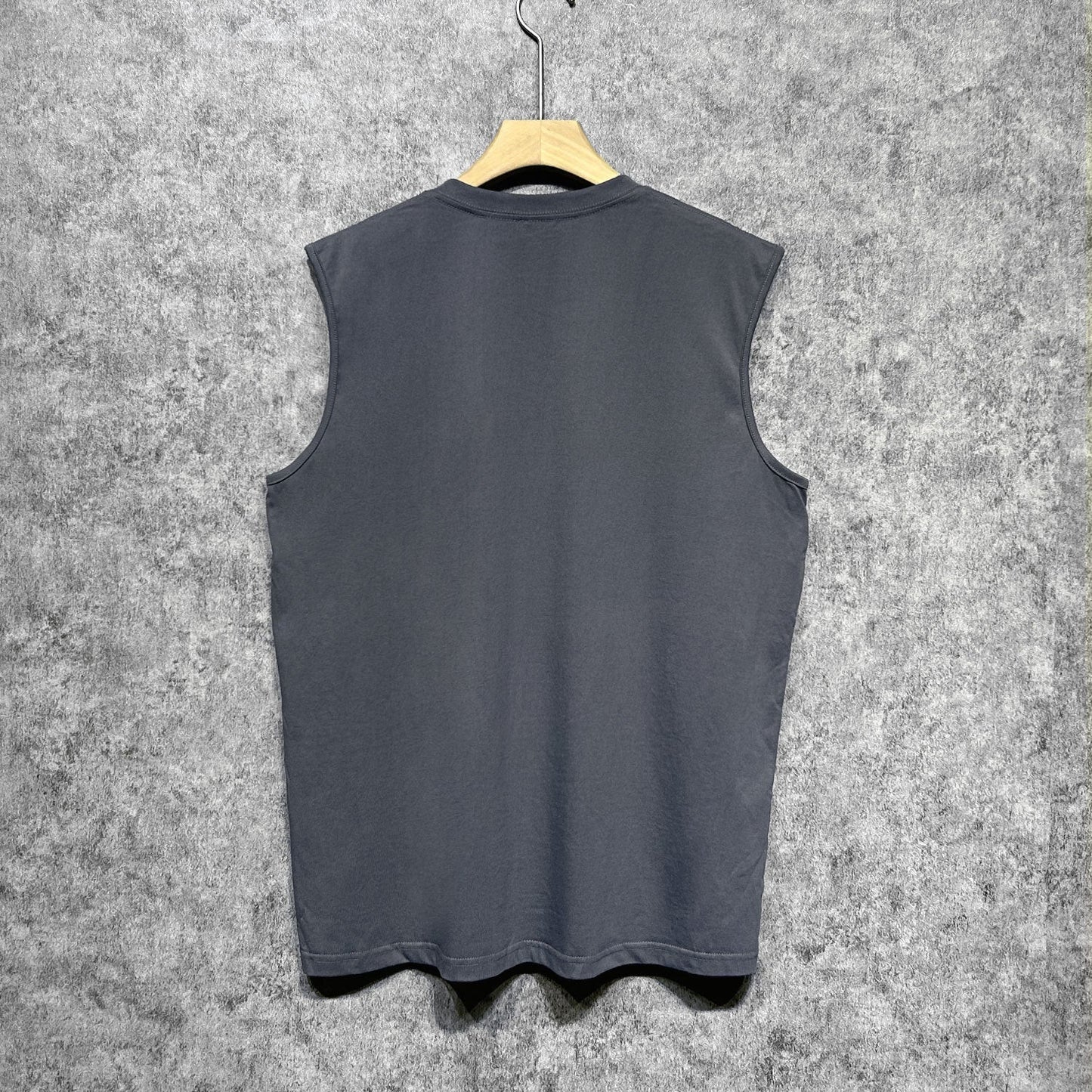 Amiri tank top with flowing letter print