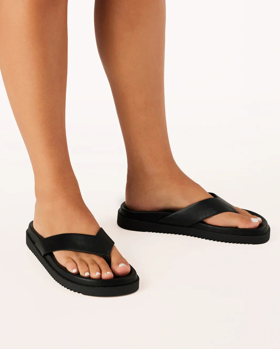 Aila Sandal Black