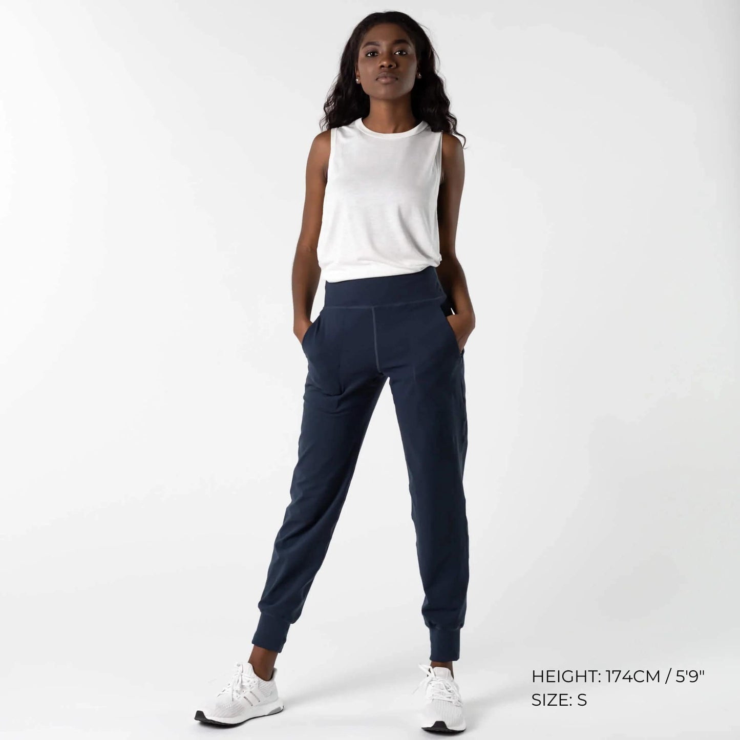 Asana Jogger