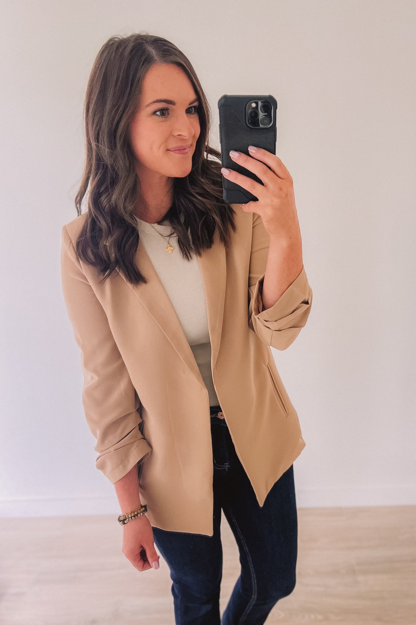(SALE) Command The Room Blazer (Latte)