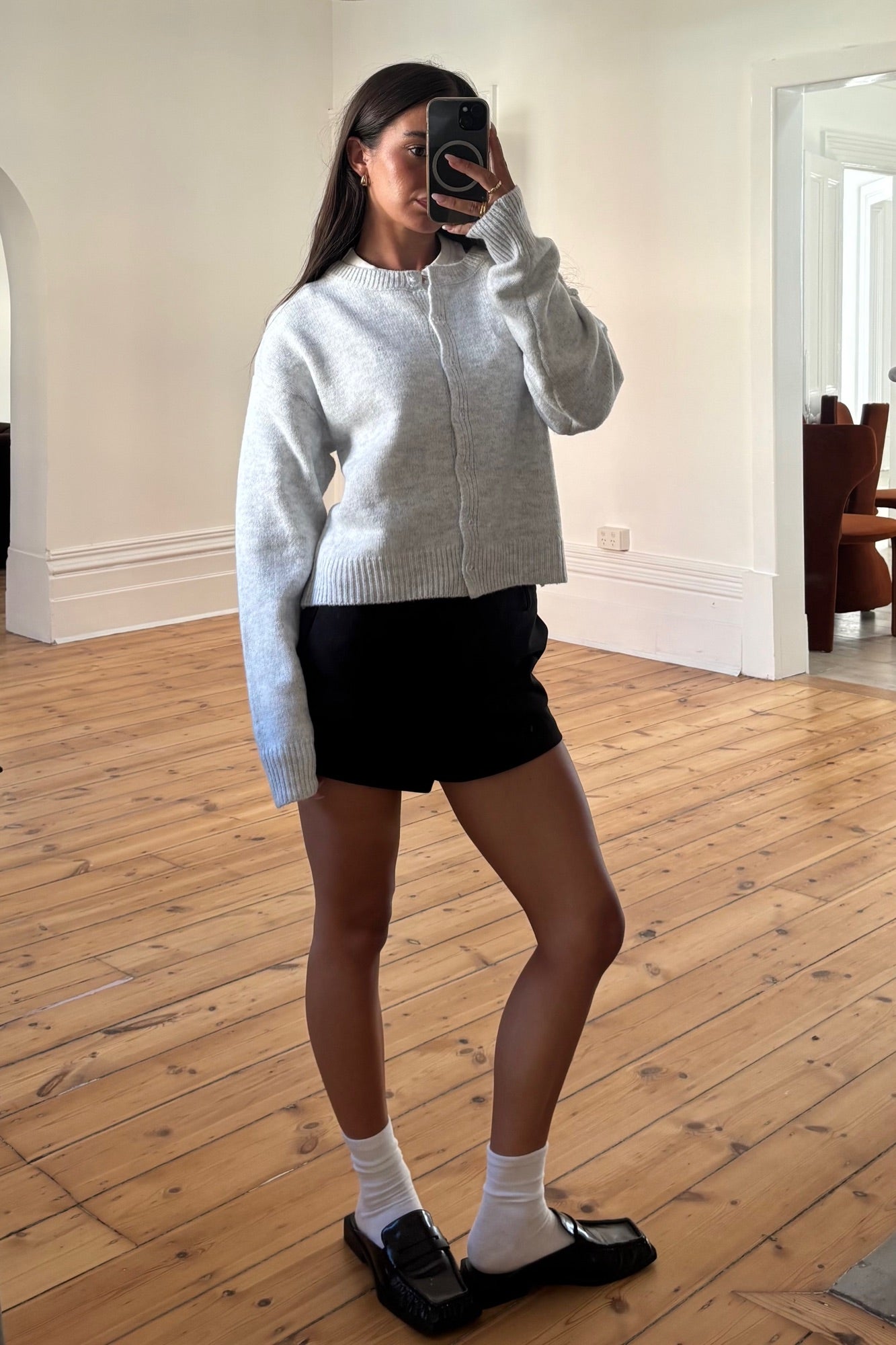 Catia Cardi Grey