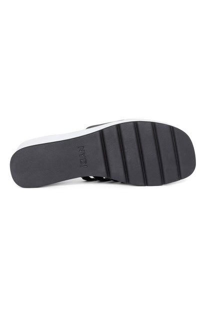 Reesie Wedge Sandals - Black