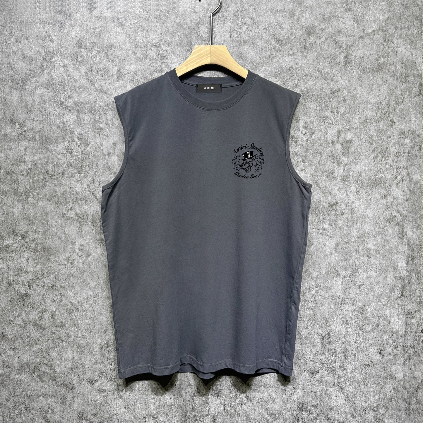Amiri tank top hat big gray wolf printing